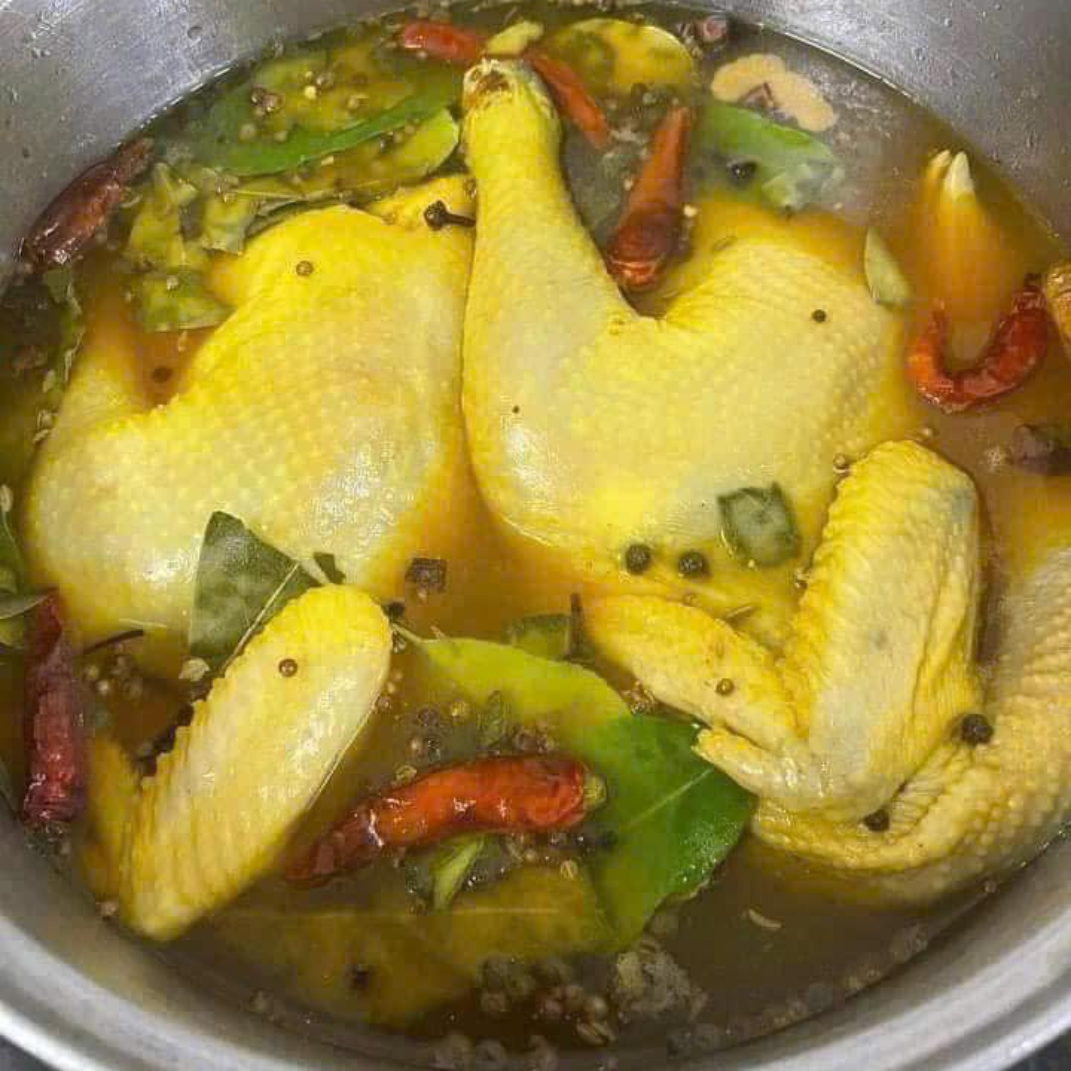 Ban sao cua Xanh la dam don gian khung khuyen mai dang instagram 1